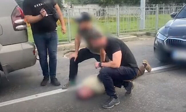Затримання підозрюваного. Фото: скріншот YouTube-відео