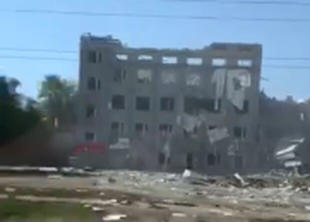 Знищення бази окупантів. Фото: скріншот Telegram-відео