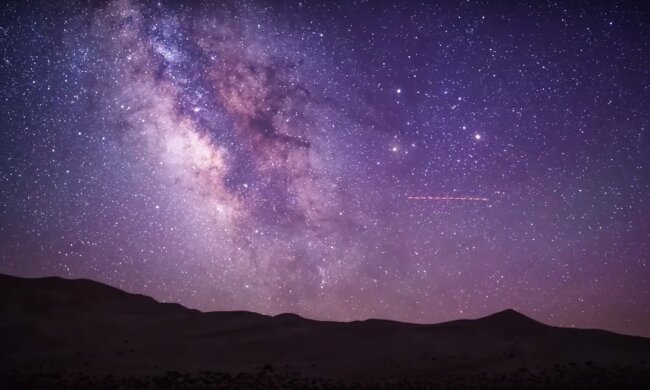 Зоряне небо. Фото: YouTube, скрін