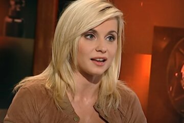 Волочкова обзавидуется: звезда канала Украина Лилия Ребрик показал фирменный шпагат - ножки просто блеск