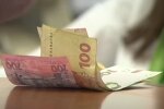 Деньги. Фото: скриншот YouTube-видео