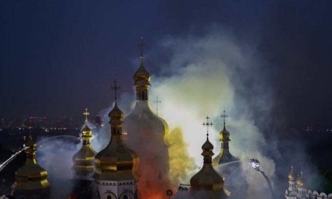 Києво-Печерська лавра після російської атаки 15 червня