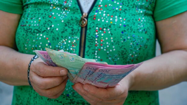 Деньги, пенсионеры, льготники, доплаты, пенсии. Фото: Telegram