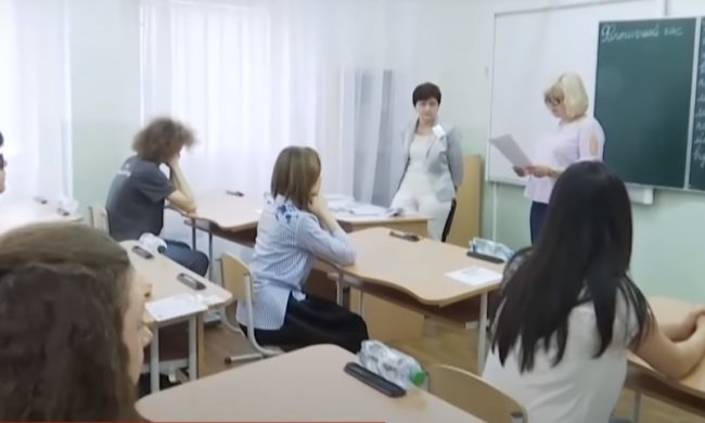 Как школьники окончат учебный год. Фото: ТСН, скрин