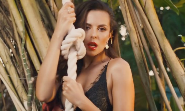 Настя Каменских. Фото: скриншот Youtube