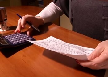 На таке пенсіонери не очікували: за комуналку можна зовсім не платити. Фото: скріншот Youtube-відео