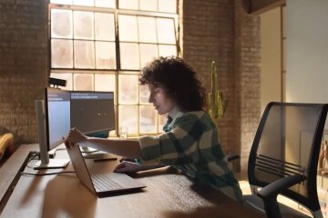 Ноутбуки и учебные компьютеры дадут бесплатно: как оформить