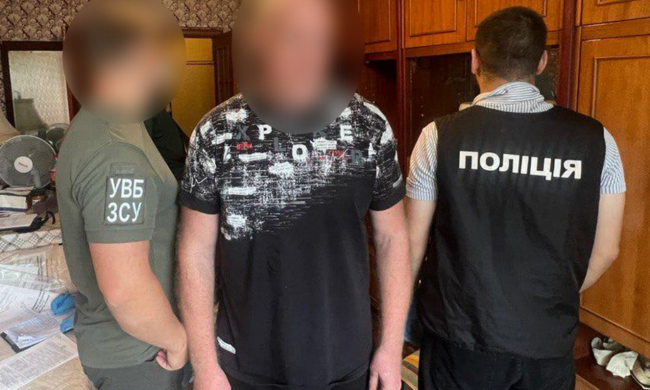Полиция продолжает спецоперацию по поимке уклонистов - забирают десятками из квартир и машин