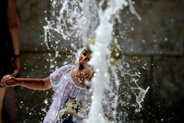 Жара, жара, жара: синоптики дали знойный прогноз на начало недели