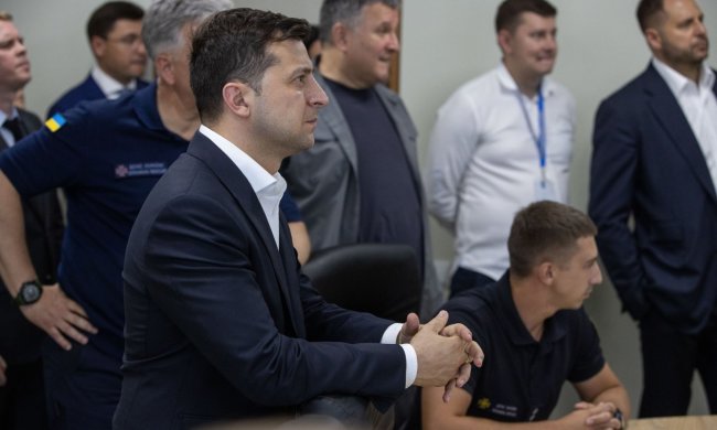 Не успел Зеленский приехать в Одессу, как оказался в эпицентре «боевика»: подробности операции с заложниками