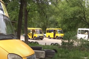 Маршрутка. Фото: YouTube, скрин