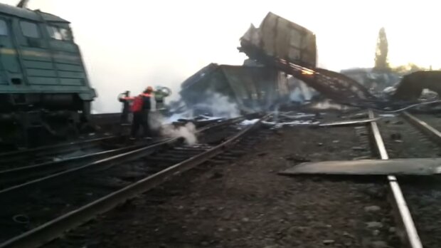 Авария на железной дороге. Фото: скриншот YouTube-видео