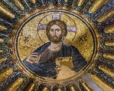 Священик УПЦ розповів, чому Ісус названий Христом і Спасителем