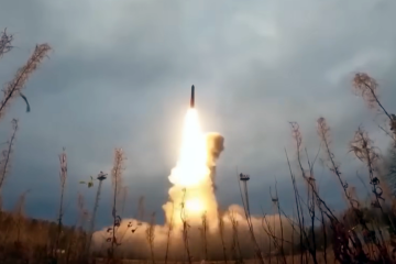 товляться ракетні удари: небезпека від балістики, одержали її багато. Фото: YouTube