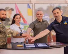 "Во тьме светит наша Воля": ГНСУ, фонд "Надежда" и "Укрпочта" погасили марку, посвященную пограничникам подразделения "СТРИКС"