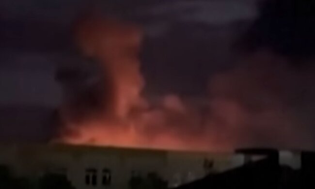 Пожежа на росії. Фото: скріншот YouTube-відео