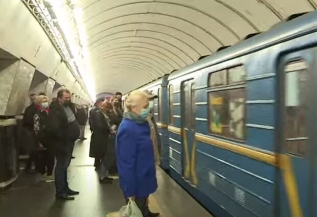 Метрополітен у Києві. Фото: скріншот YouTube-відео