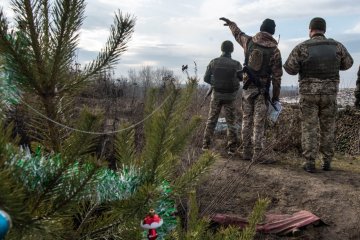 Новый год на передовой: ВСУ показали яркие фото
