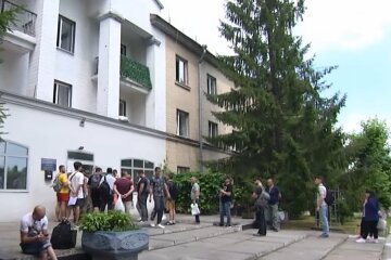 Військкомат. Фото: скріншот YouTube-відео