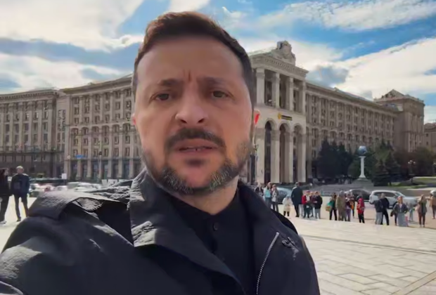 Коллоны танков, блокада и зверства: Зеленский срочно обратился к украинцам