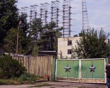 Обнаженные груди и смешные рожи: туристов просят проявить уважение к Чернобылю