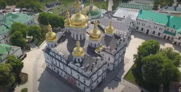 Киево-Печерская лавра. Фото: YouTube, скрин