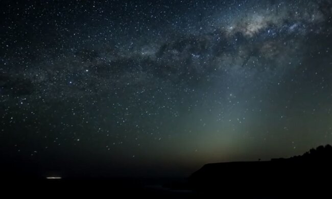 Звездное небо. Фото: скриншот YouTube-видео