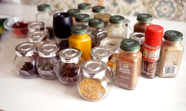 Специи, приправы, пряности. Фото: YouTube