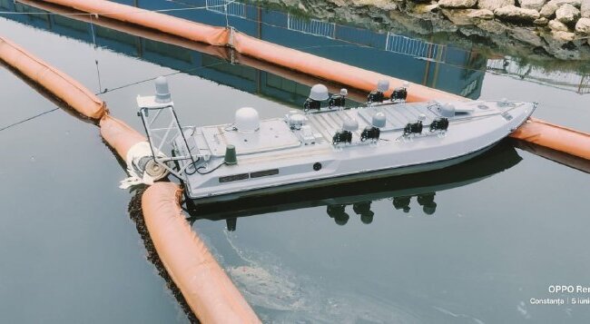 Український безекіпажний катер ВМС, який втратив керування через російський РЕБ та опинився біля узбережжя Румунії
