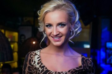 Стала тараканом и получила тапком: Бузова опозорилась на весь интернет из-за Украины