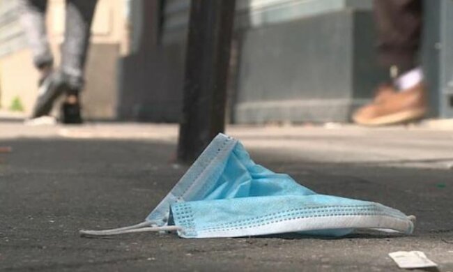 От этого зависит здоровье и экология: стало известно, где в Киеве можно сдать использованные маски