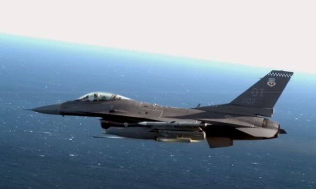Истребитель F-16. Фото: скриншот YouTube-видео
