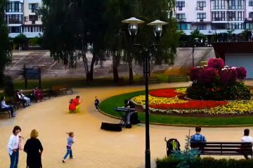 Парк.  Фото: скриншот YouTube-видео