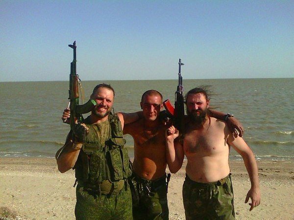 Зона в зоне: боевики «ДНР» оборудовали себе курорт. Выглядит нелепо, фото, видео