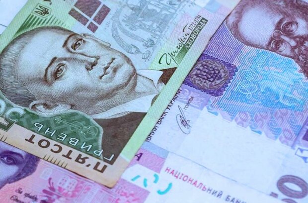 Владимир Зеленский анонсировал финансовую помощь украинцам. Фото: скриншот YouTube