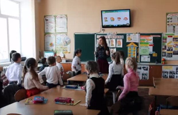 "Новая украинская школа". Фото: скриншот Youtube-видео