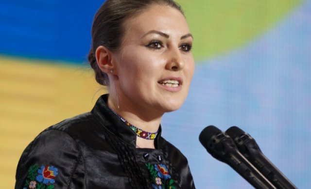 У Порошенко дико набросились на Зеленского: нардеп пожелала президенту "почувствовать на своей шкуре"