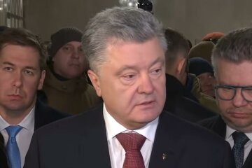 Порошенко получил подозрение в ГБР. Фото: скрин youtube