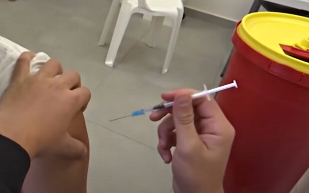 Вакцинация. Фото: скриншот YouTube-видео.