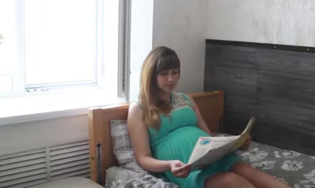 Беременность. Фото: скриншот YouTube-видео