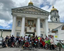 Велопаломництво Київ - Почаїв: Віруючі УПЦ подолали 450 км з молитвою за Україну