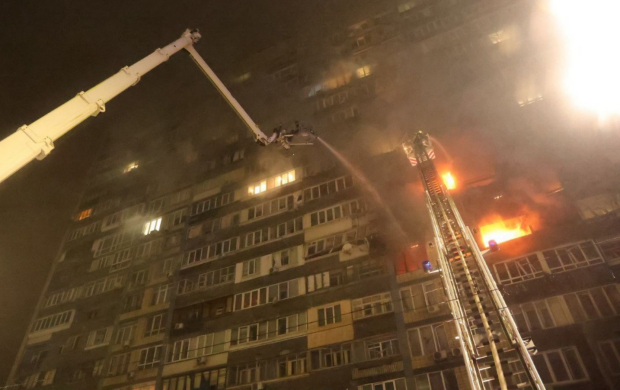 Зеленський попередив про удар 30 ракетами та 450 дронами - без світла 10 областей