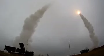 Запуск ракет. Фото: скриншот YouTube-видео