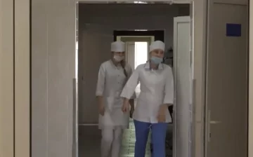 Медики. Фото: скриншот Youtube-видео