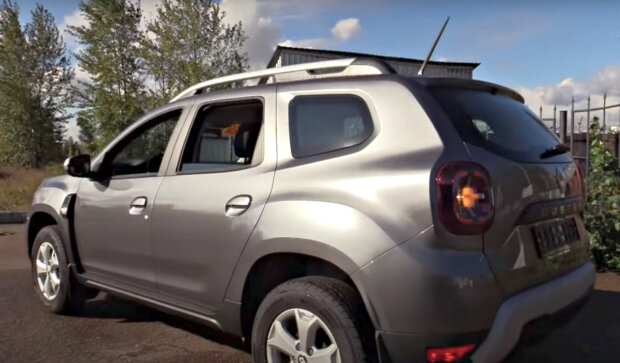 "Dacia/Renault Duster". Фото: скриншот YouTube-видео.