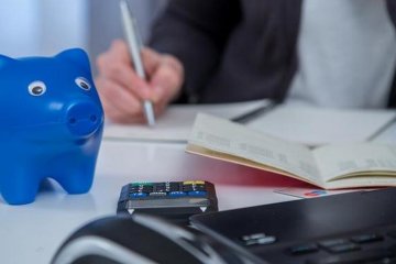 Банковские счета, фото: DW