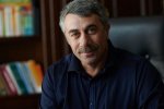 Самолечение может печально закончиться: доктор Комаровский рассказал, в каких случаях им не стоит заниматься