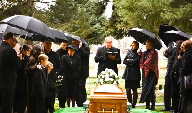 Похороны. Фото: YouTube