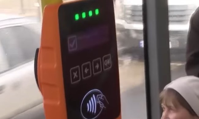 Запуск общественного транспорта: как обновить электронный проездной