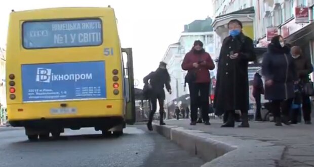 Работа общественного транспорта в период локдауна. Фото: скриншот YouTube-видео